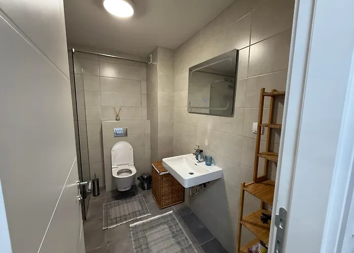 Lukac Белград